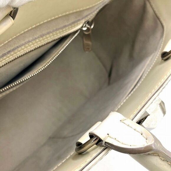 Louis Vuitton Mirabeau White Leather Handbag (Pre-Owned) - Picture 8 of 9